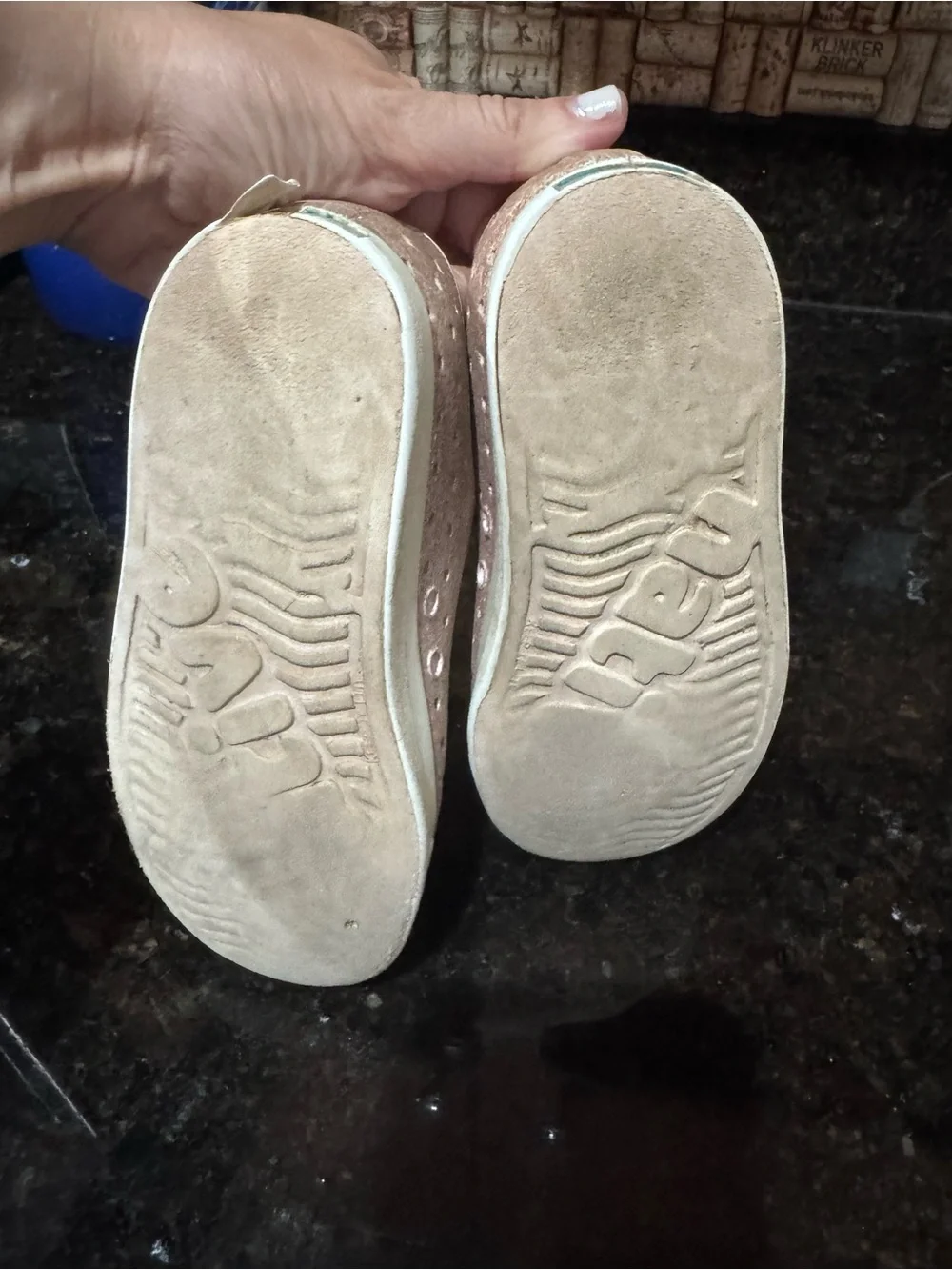 Native Kids Glitter Slip-On Water Shoes - Rose Gold